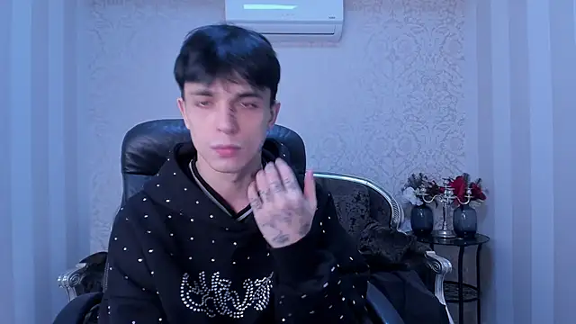 ClarkBev online show from March 6, 7:22 pm