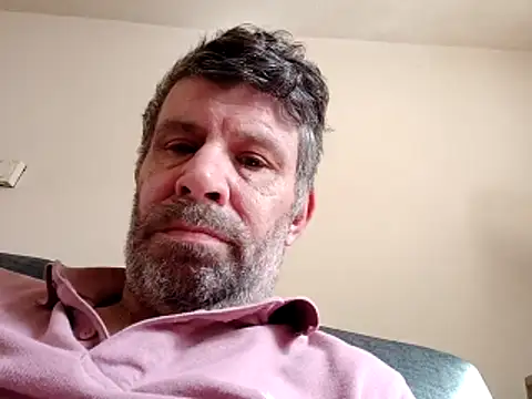 stud2512 online show from April 26, 2:03 pm