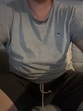 chubbylittlesecret online show from March 20, 1:15 pm