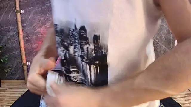 Adams Sanz online show from April 21, 3:07 pm