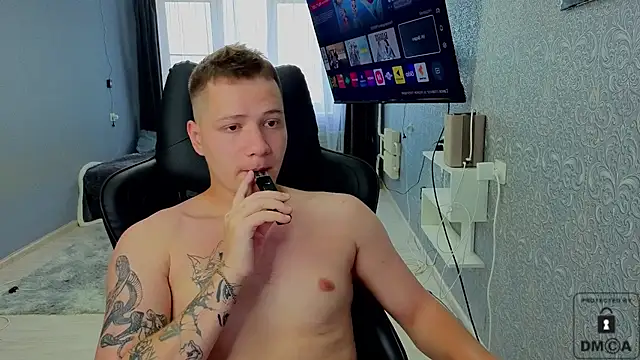 Karl Night  online show from July 30, 6:13 am