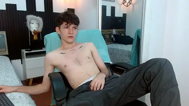 trevor mob online show from July 1, 8:42 pm