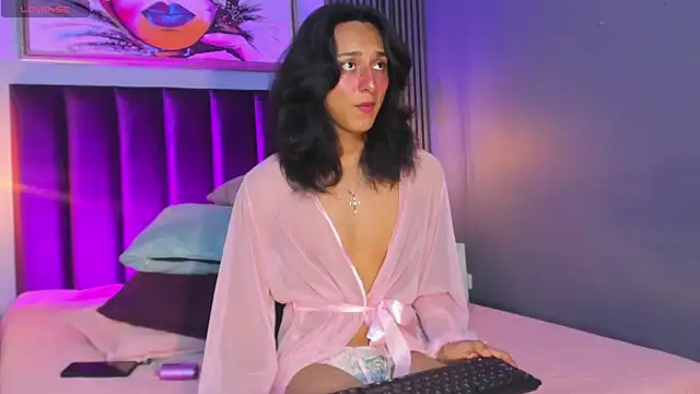 Elisasue online show from April 27, 3:14 am