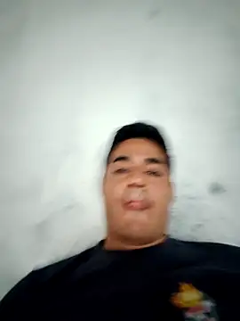 Hugaldo11 online show from April 20, 4:20 pm