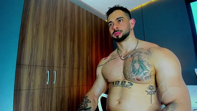 massimo visconti online show from April 3, 4:04 pm