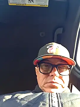 DoggiiDick online show from March 21, 1:15 pm