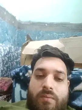 areee214 online show from April 5, 4:36 pm