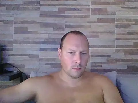 lustonfan online show from March 11, 1:07 pm