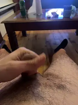 likemonster11 online show from April 13, 7:03 pm