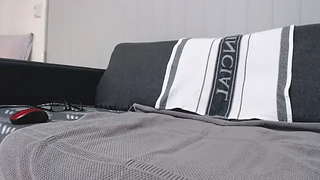 lilchristianxh online show from November 27, 4:11 pm