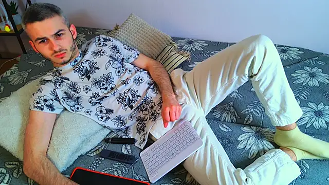 Magic Storms online show from April 6, 2:19 am