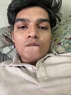 sidhux782 online show from June 20, 12:32 pm