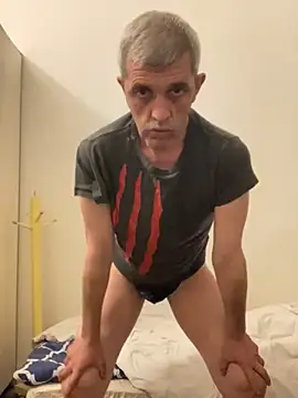ParisSlut online show from May 8, 9:59 pm