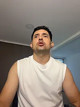 TroyeSavage online show from March 21, 11:47 am