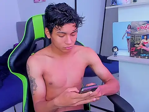 PaulTallx online show from March 25, 5:28 pm