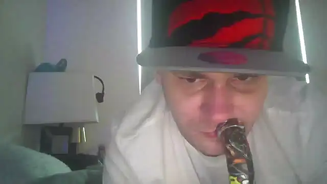 occasionalride1 online show from April 18, 1:07 am