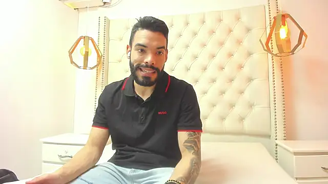 JEAN LEWIS2 online show from April 21, 7:31 pm