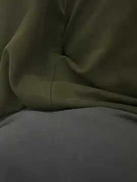 ronyhere online show from March 17, 6:32 pm