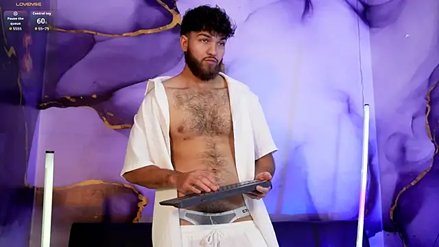 Oliver Dallas1 online show from May 2, 5:43 am