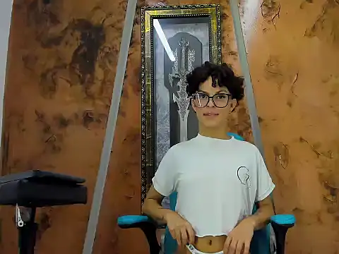 Novaneon  online show from March 13, 7:31 pm