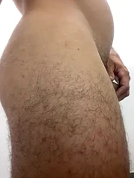 alej2x4 online show from March 27, 8:10 pm