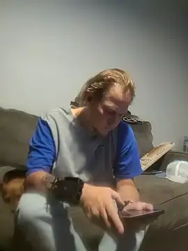 yourMasterisBored online show from May 28, 2:42 am