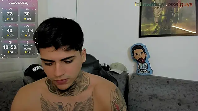 sweetlatinoboy online show from June 9, 11:06 pm