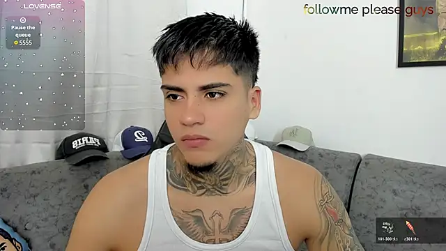 sweetlatinoboy online show from July 2, 9:26 am