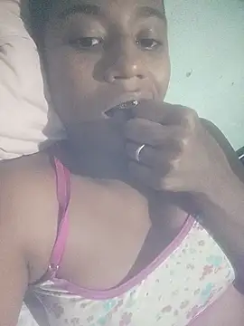 guiiiifhopo online show from July 17, 11:22 pm