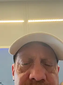 stefhart online show from March 29, 2:17 pm