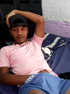 Xmoreno31 online show from April 4, 7:22 pm