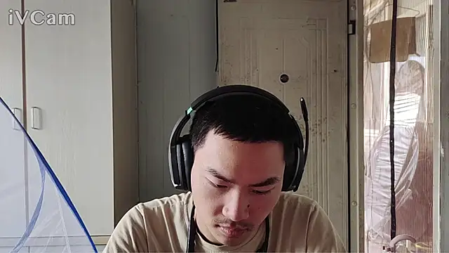 dyjdddttj online show from May 30, 5:18 am