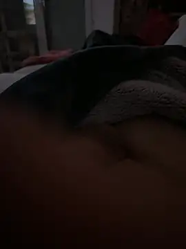 cumking- online show from March 25, 11:31 pm