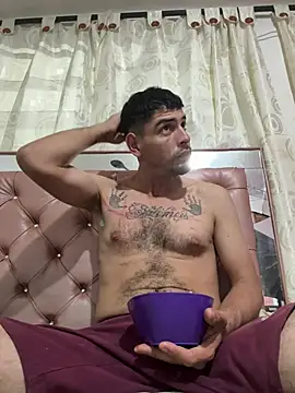 Lherzamxx online show from April 12, 9:55 am