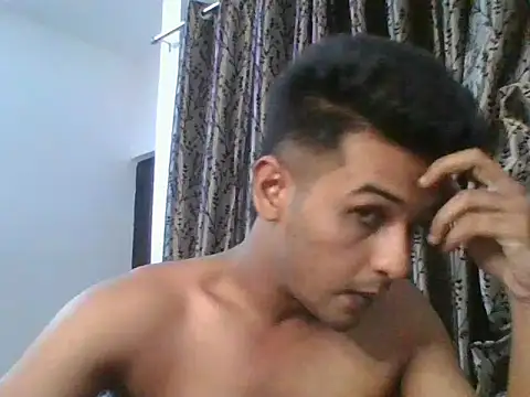 PremiumMen01 online show from June 22, 11:58 am