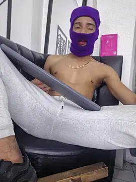 big cock2016 online show from May 15, 3:59 am