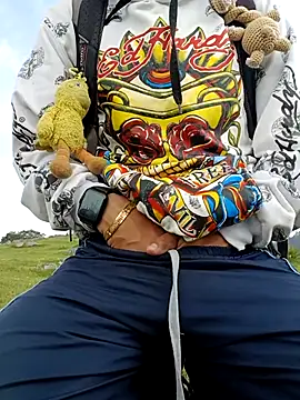 Angel 2-9 online show from April 13, 7:47 pm