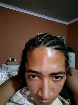 pr33tyliana online show from April 12, 12:47 am