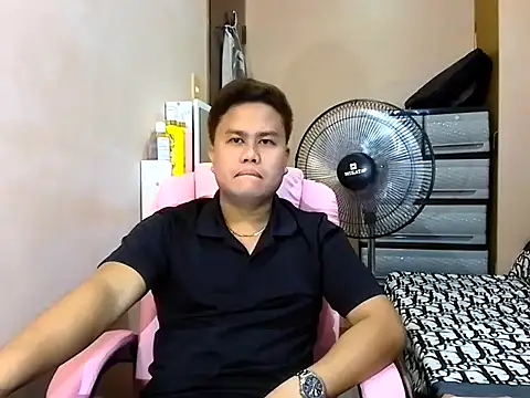 tipsy butter online show from June 14, 3:47 pm