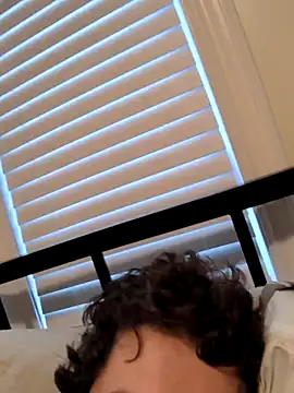 Johnnyboi online show from April 16, 3:12 pm