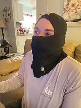 MrBiggles69 online show from April 10, 10:06 pm