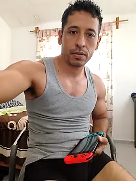 edulovee online show from May 9, 11:28 pm