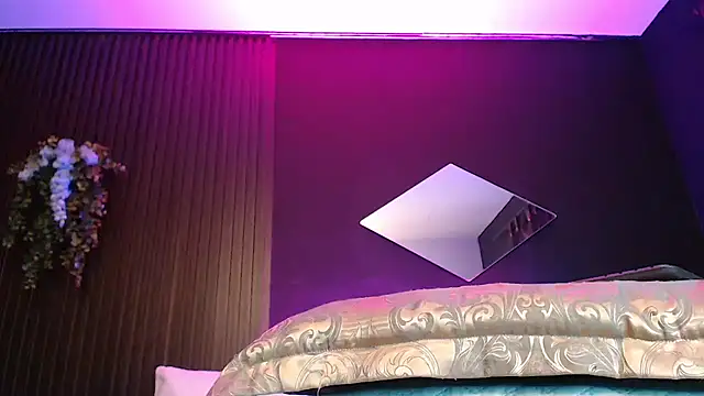 kyle jordanx online show from July 5, 4:19 am