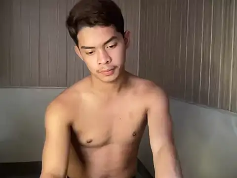 yourhotasian jhonpol16 online show from June 24, 12:57 am