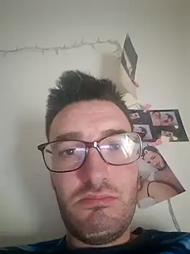 christo85000 online show from April 25, 2:14 pm