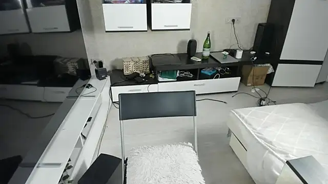 cute grecha online show from May 28, 9:51 am