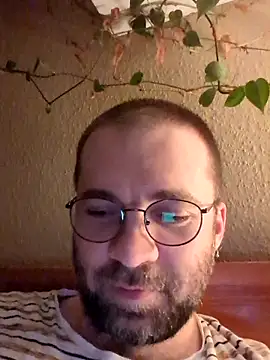 gayboyx77 online show from April 15, 7:58 pm