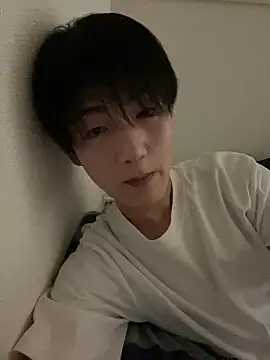 XRIIX online show from April 16, 1:33 pm