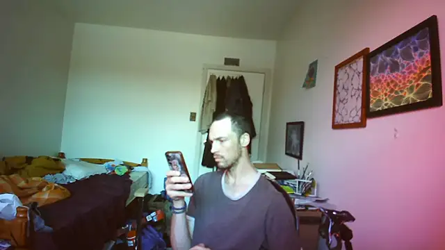 JohnnyMoves online show from July 3, 5:07 pm
