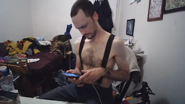 JohnnyMoves online show from June 28, 5:57 am